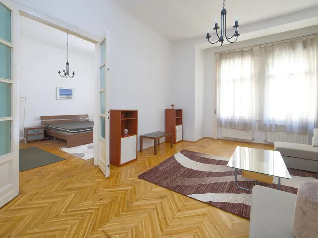 Eladó lakás Budapest V. kerület, Nyáry Pál 89 nm