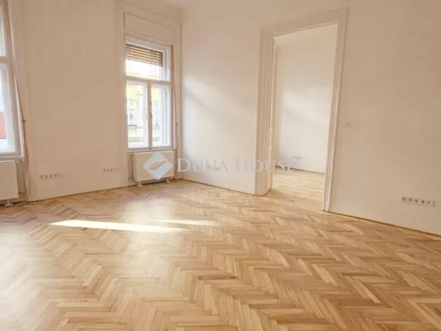 Kiadó lakás Budapest VI. kerület 104 nm