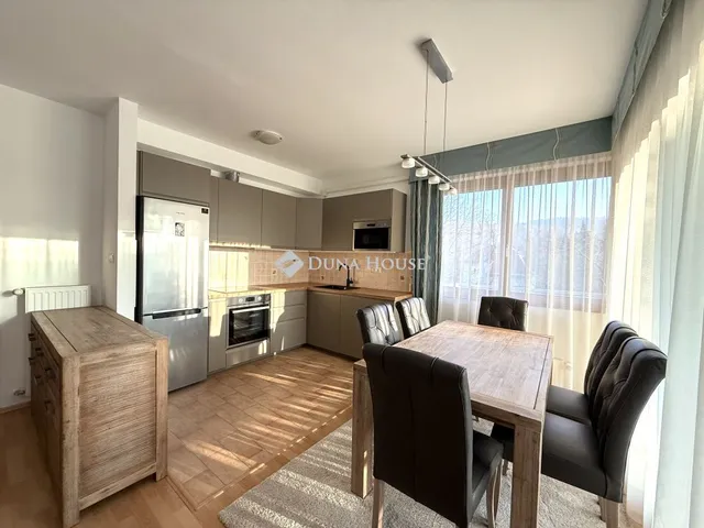 Kiadó lakás Budapest II. kerület 108 nm