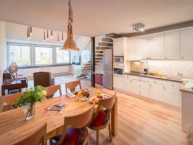 Kiadó lakás Budapest I. kerület 78 nm