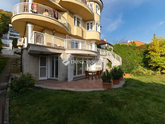 Eladó ház Budapest II. kerület 625 nm