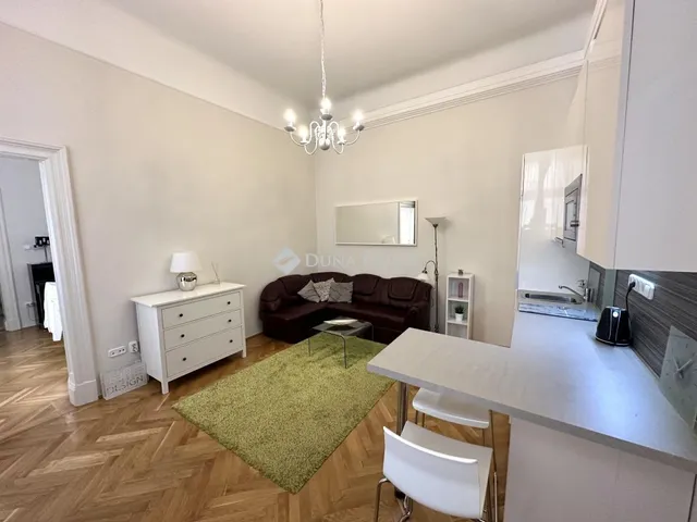 Kiadó lakás Budapest V. kerület 64 nm