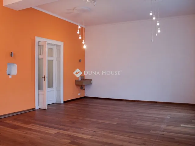 Eladó lakás Budapest VI. kerület 116 nm