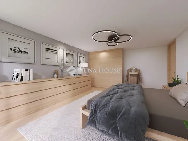 Eladó lakás Budapest III. kerület 130 nm