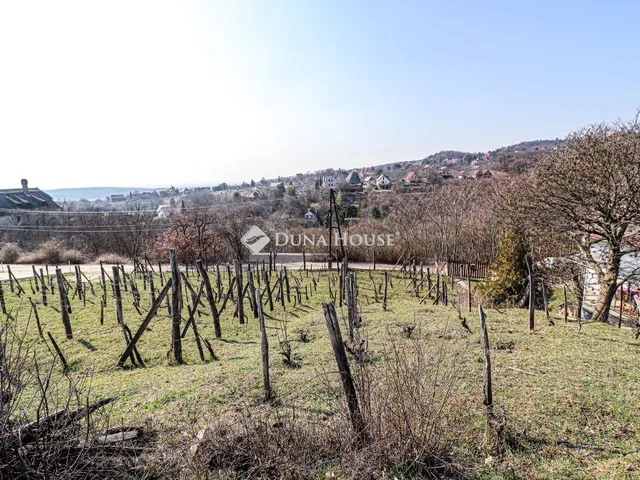 Eladó telek Sukoró 4800 nm