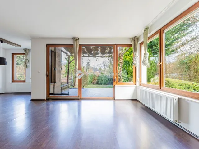 Kiadó ház Budapest II. kerület 360 nm