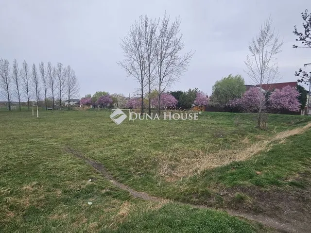 Eladó telek Tárnok 10478 nm