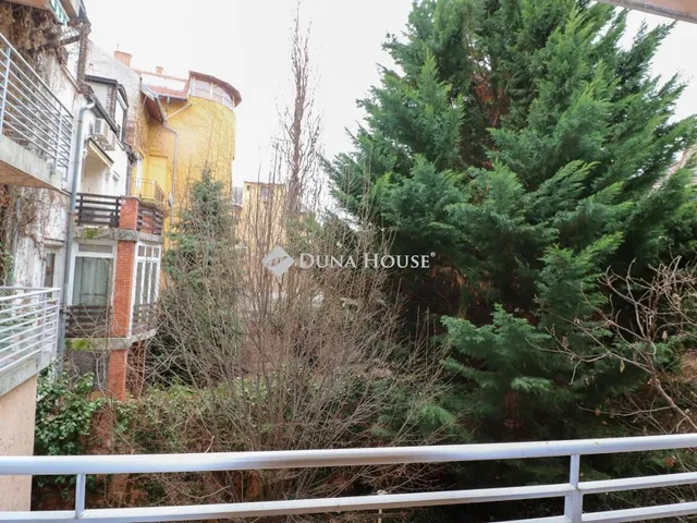 Kiadó lakás Budapest II. kerület 96 nm