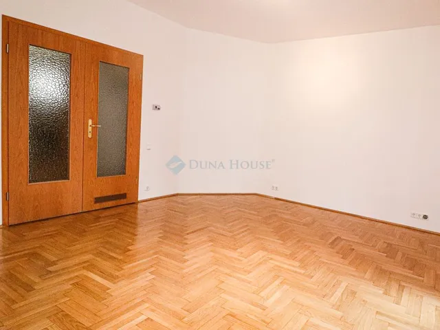 Kiadó lakás Budapest II. kerület, Ürömi utca 96 nm