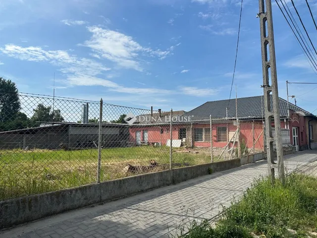 Eladó ház Vecsés 105 nm