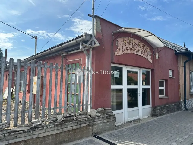 Eladó ház Vecsés 105 nm