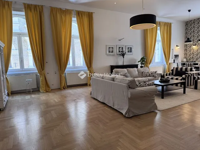 Kiadó lakás Budapest VI. kerület 189 nm