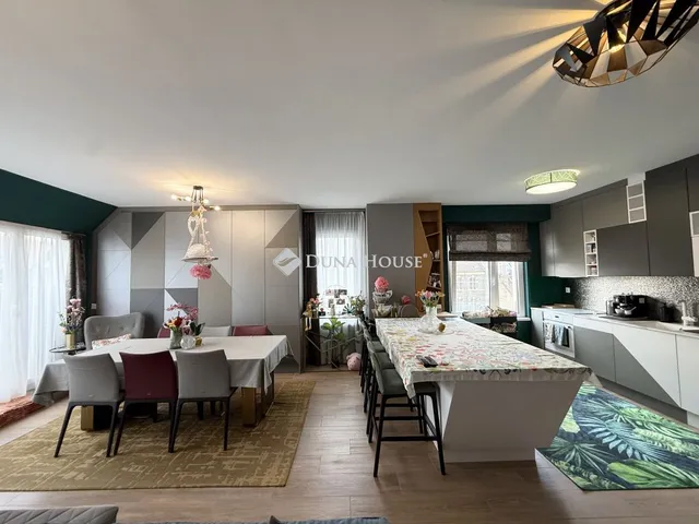 Eladó lakás Budapest VII. kerület 130 nm