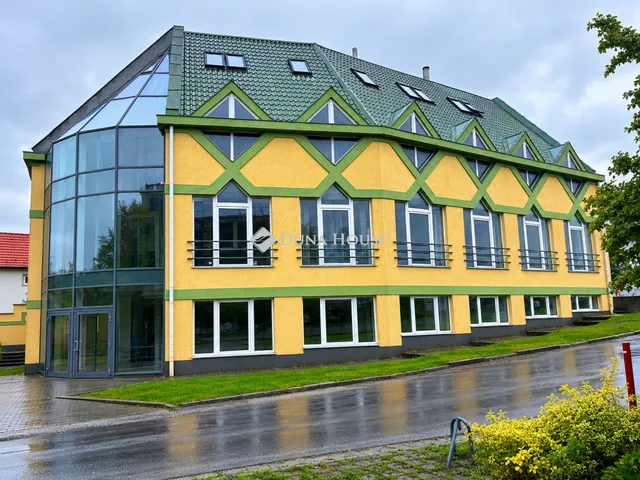 Eladó lakás Solymár 1500 nm
