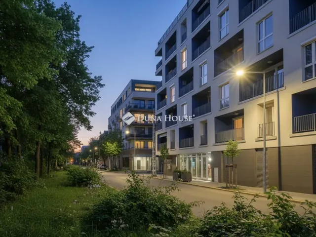 Eladó garázs Budapest VIII. kerület 12 nm