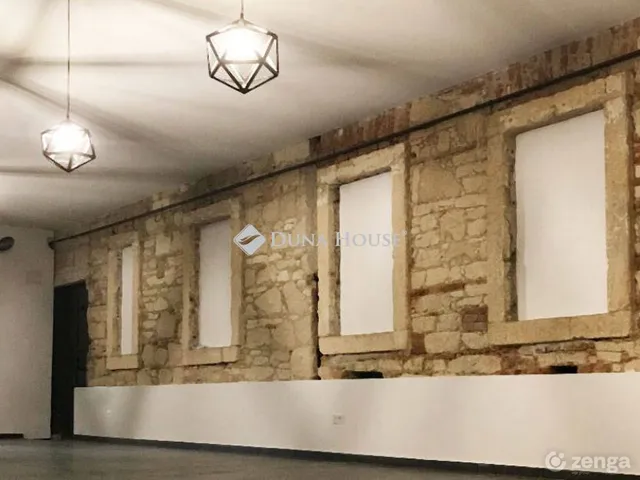 Kiadó kereskedelmi és ipari ingatlan Budapest VI. kerület, Paulay Ede utca 275 nm