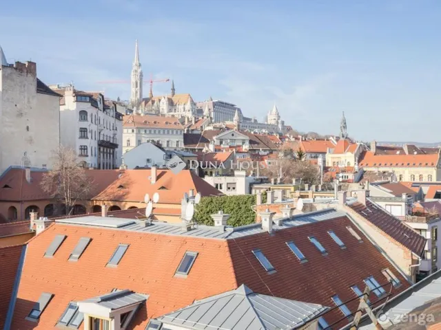 Eladó kereskedelmi és ipari ingatlan Budapest I. kerület 226 nm
