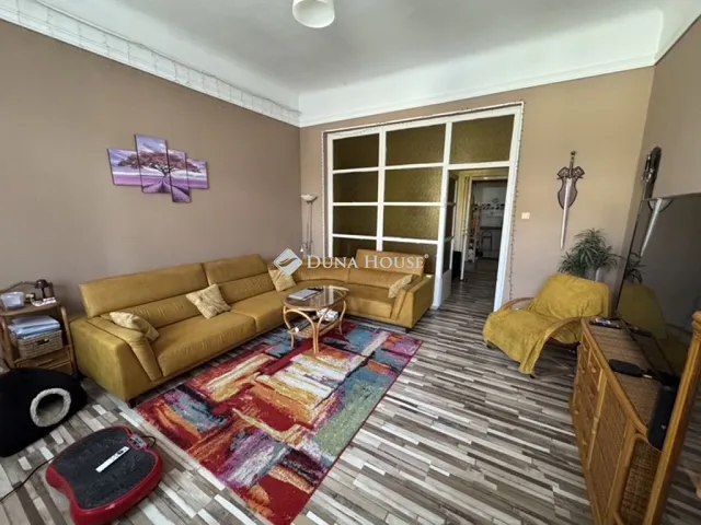 Eladó ház Budapest XV. kerület, Vasvári Pál utca 104 nm