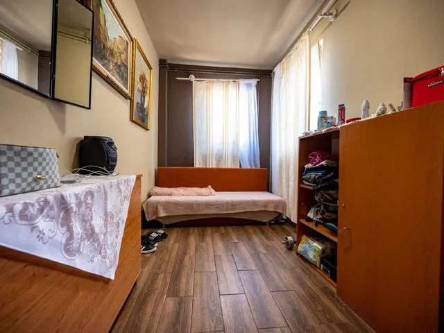 Eladó ház Budaörs, Szabadság út 142 nm