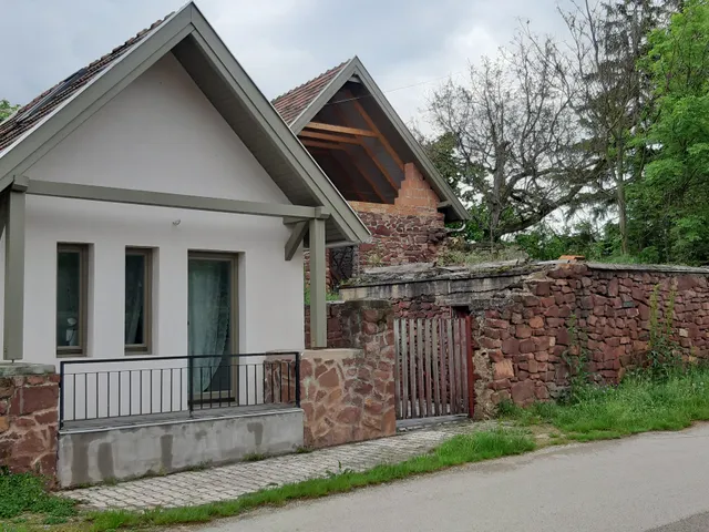 Eladó ház Kővágóörs 262 nm