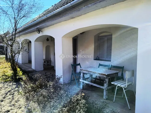 Eladó ház Pápasalamon, Kossuth Lajos utca 130 nm