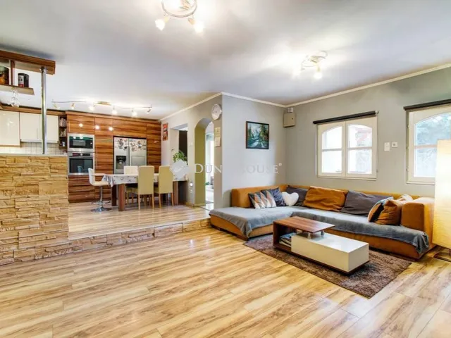 Eladó ház Budakeszi 120 nm