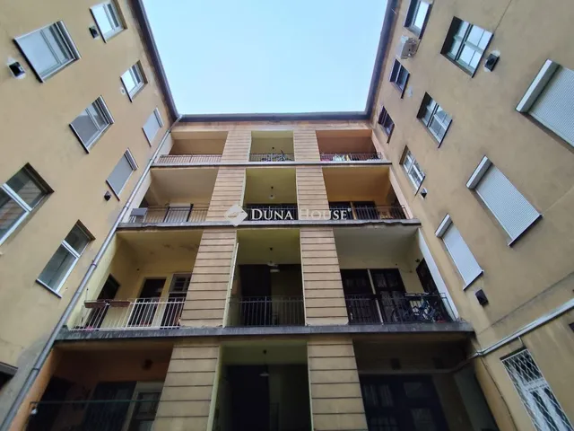 Eladó lakás Budapest VII. kerület, Dembinszky utca 42 nm