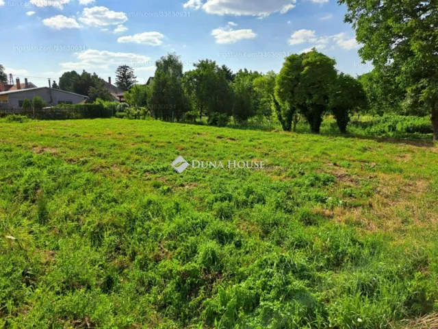 Eladó mezőgazdasági ingatlan Szilsárkány, Külterület 1760 nm