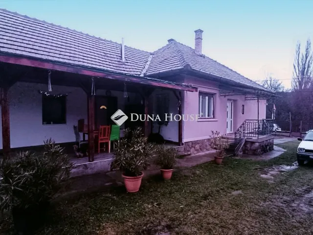 Eladó ház Sülysáp 107 nm