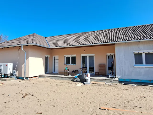 Eladó ház Vasad 82 nm