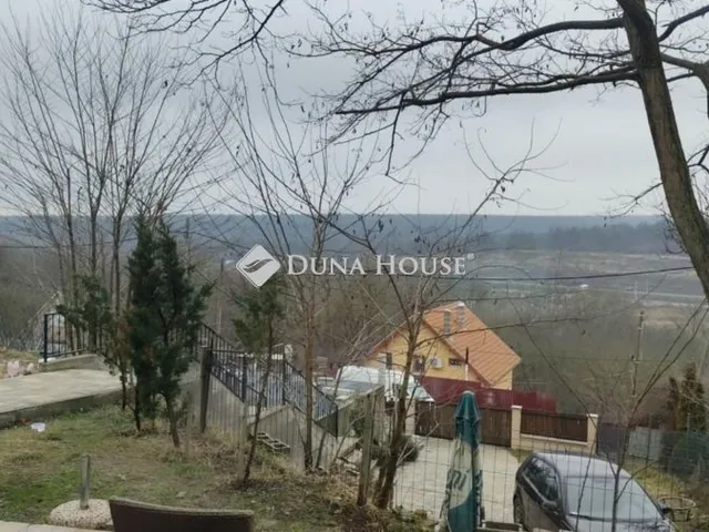 Eladó üdülő és hétvégi ház Isaszeg 101 nm