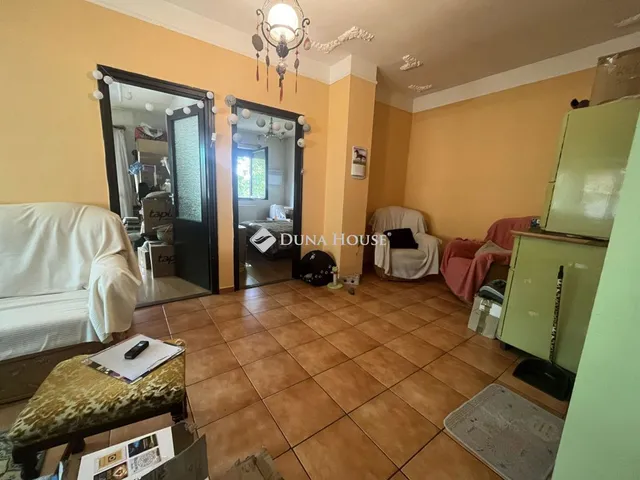 Eladó ház Úri 77 nm