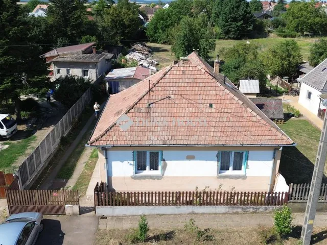 Eladó ház Kartal, Árpád fejedelem útja 105 nm