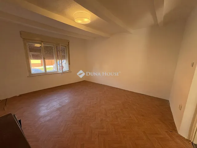 Eladó ház Jászberény 38 nm