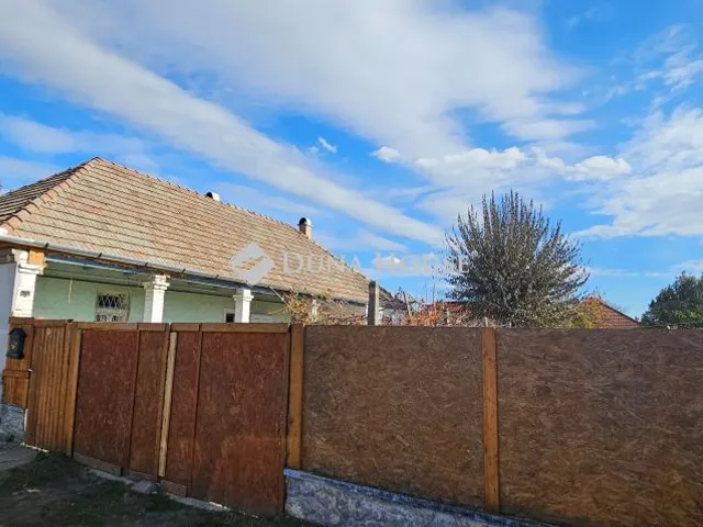 Eladó ház Tápiószecső, Arany János utca 80 nm