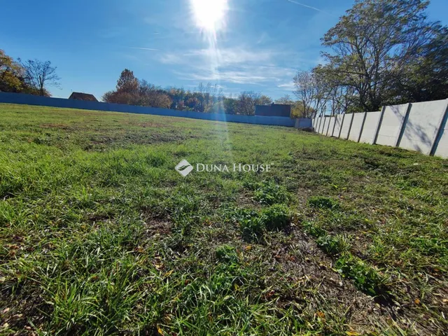 Eladó telek Monor 5651 nm
