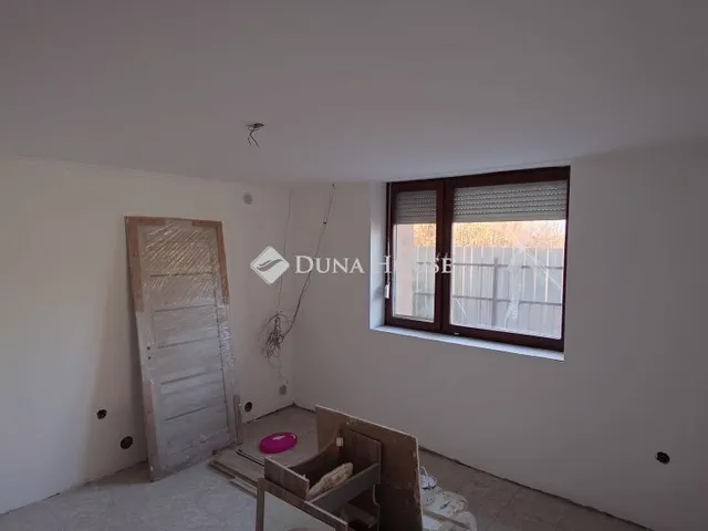 Eladó ház Örkény 135 nm