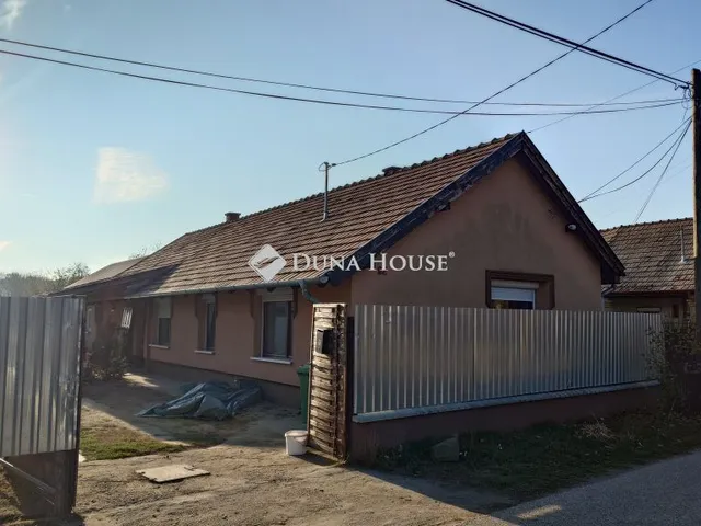 Eladó ház Örkény 75 nm