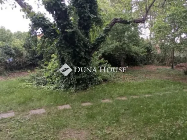 Eladó telek Budapest XVII. kerület 400 nm