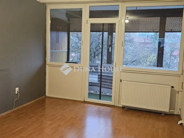 Eladó lakás Budapest XVI. kerület 52 nm