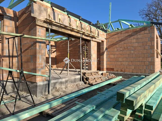 Eladó ház Sülysáp 99 nm