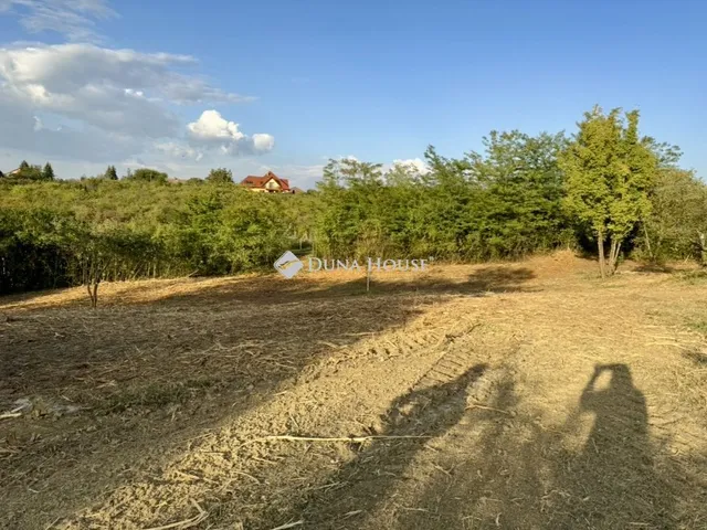 Eladó telek Őrbottyán 920 nm