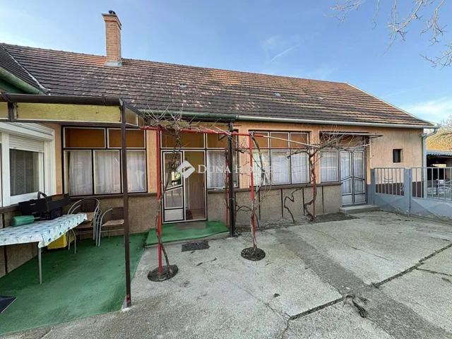 Eladó ház Dabas 93 nm