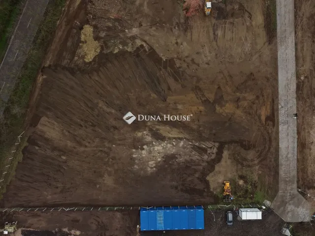 Kiadó telek Monor 5000 nm