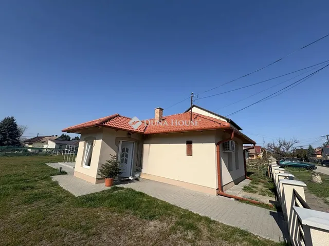 Eladó ház Abony 56 nm