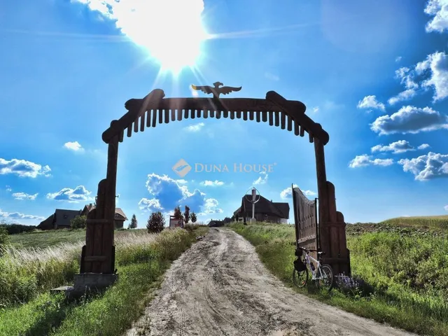 Eladó telek Galgahévíz 817 nm