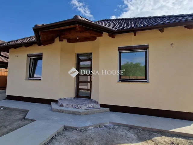 Eladó ház Nyáregyháza 105 nm
