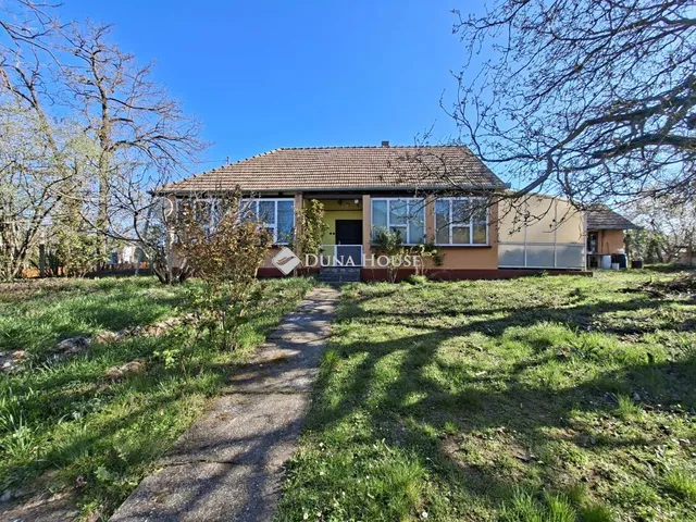 Eladó ház Sülysáp 100 nm