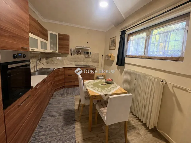 Eladó lakás Dunaújváros, Bocskai István utca 47 nm