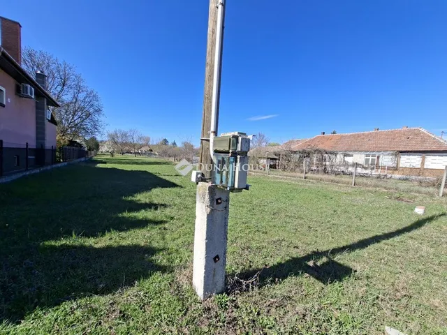 Eladó telek Tápióság 1498 nm